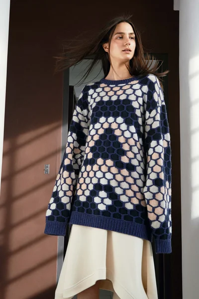 Look 3